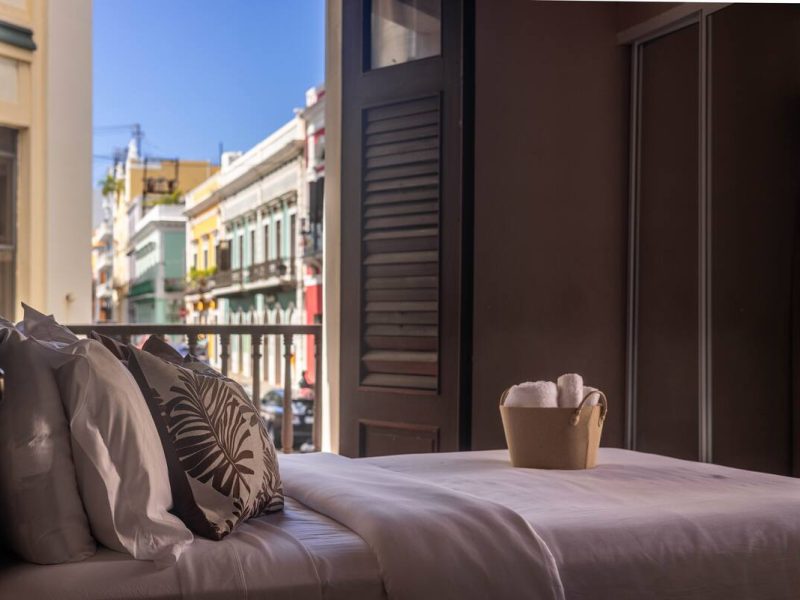 apt old san juan